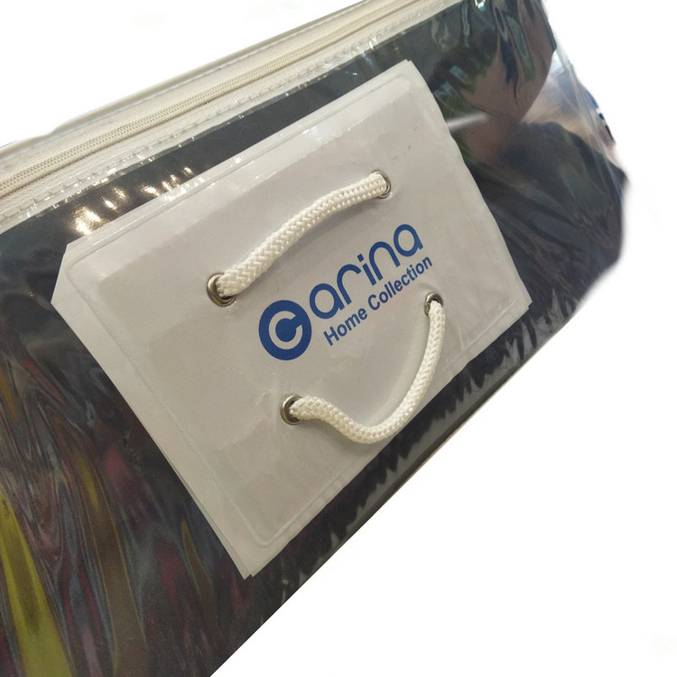 رو تختی کارینا